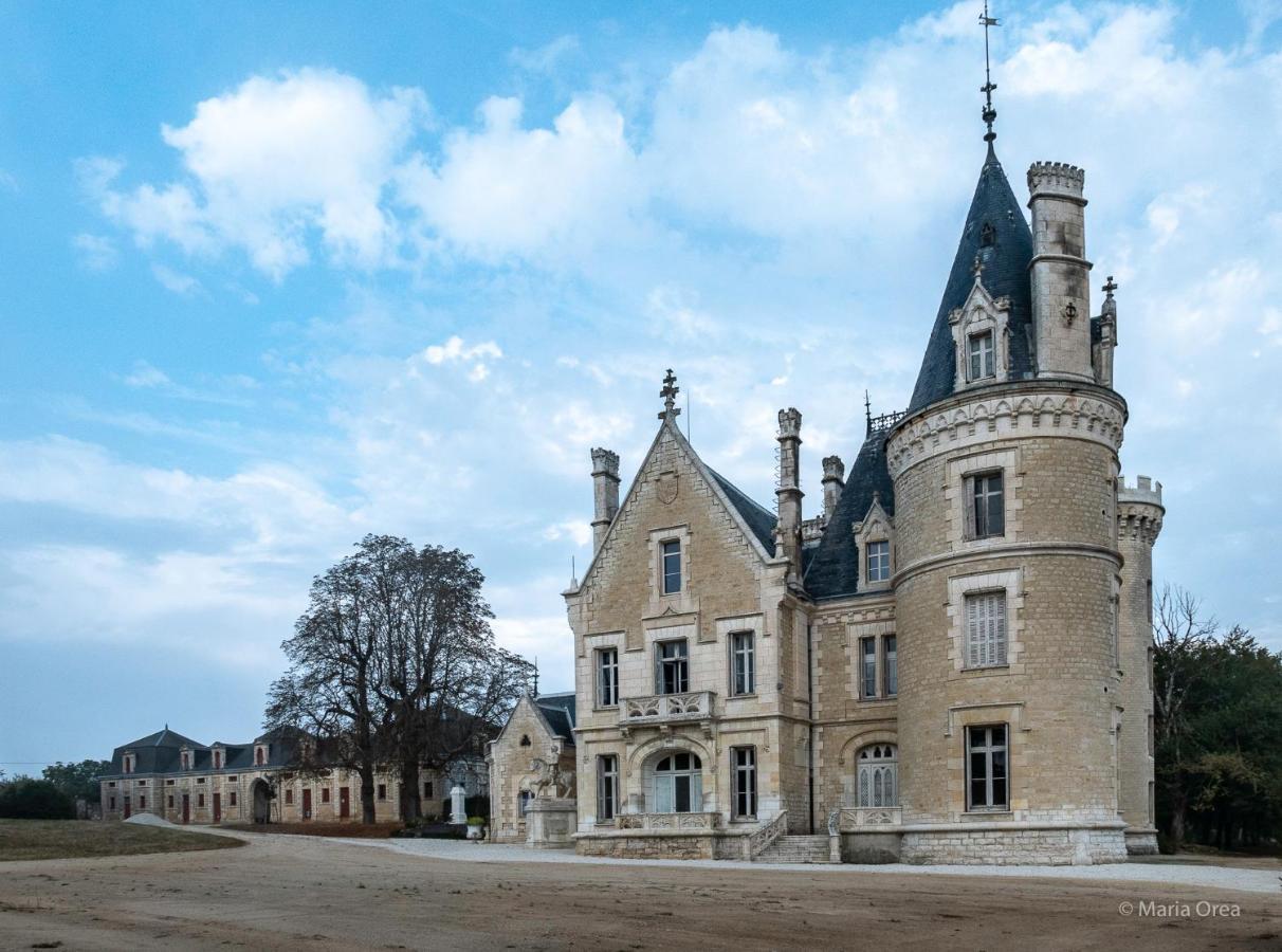 Chateau Des Chevaliers De Londigny Eksteriør bilde