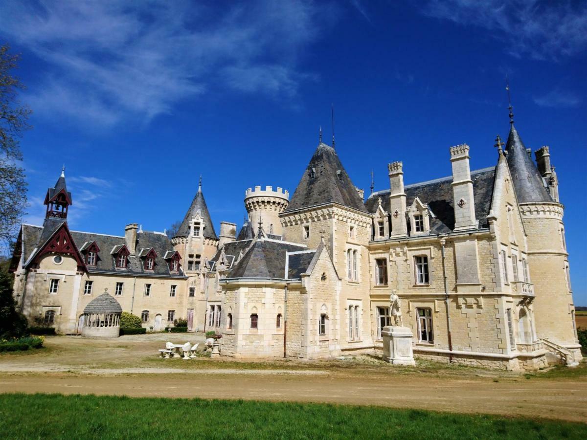 Chateau Des Chevaliers De Londigny Eksteriør bilde